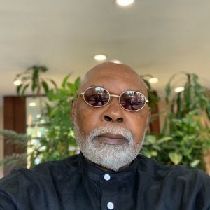 Meet your Posher, Marc